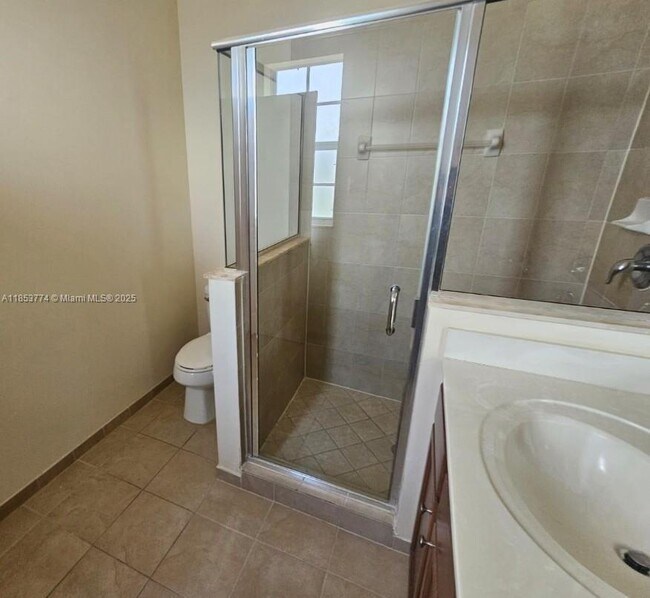 Building Photo - 17024 SW 95th Terrace
