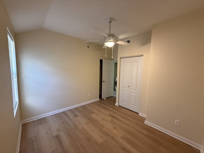 Building Photo - 1612 Sanders