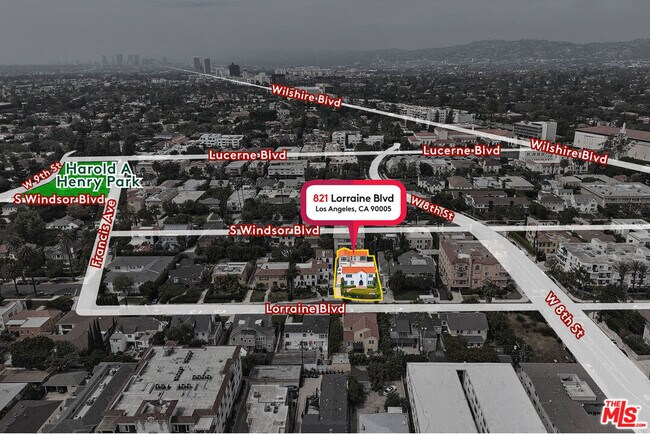 Building Photo - 823 Lorraine Blvd