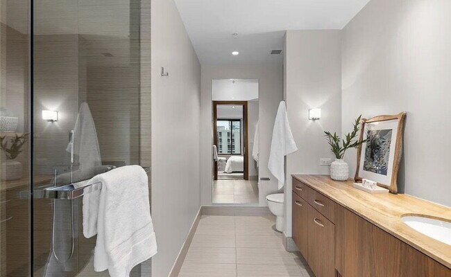 Building Photo - A Landmark Luxury Residence Above the City, Denver at Its Finest