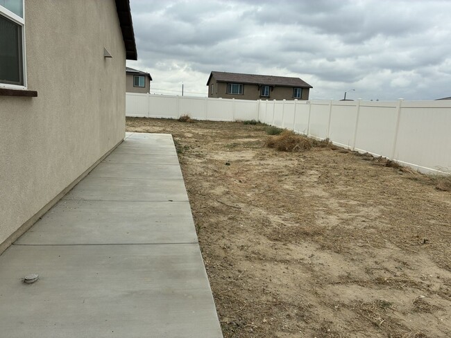 Building Photo - 10934 Orange Blossom Rd