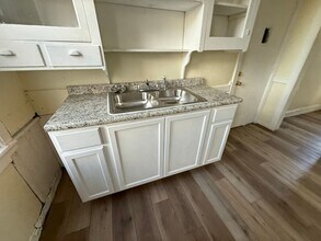 Building Photo - *Friendly Road, LLC 3404-3406 Walton Ave