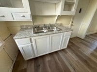 Building Photo - *Friendly Road, LLC 3404-3406 Walton Ave