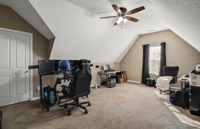 Building Photo - 5068 Welbourne Cove