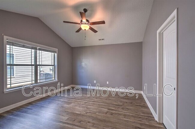 Building Photo - 415 Aniken Cir
