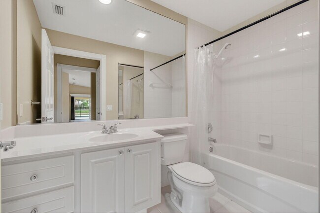 Building Photo - 8148 Montserrat Pl