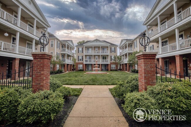 Building Photo - One Bedroom With Garage near Grandview
