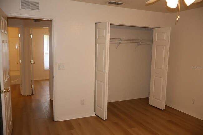 Building Photo - 1686 SW 107th Ln