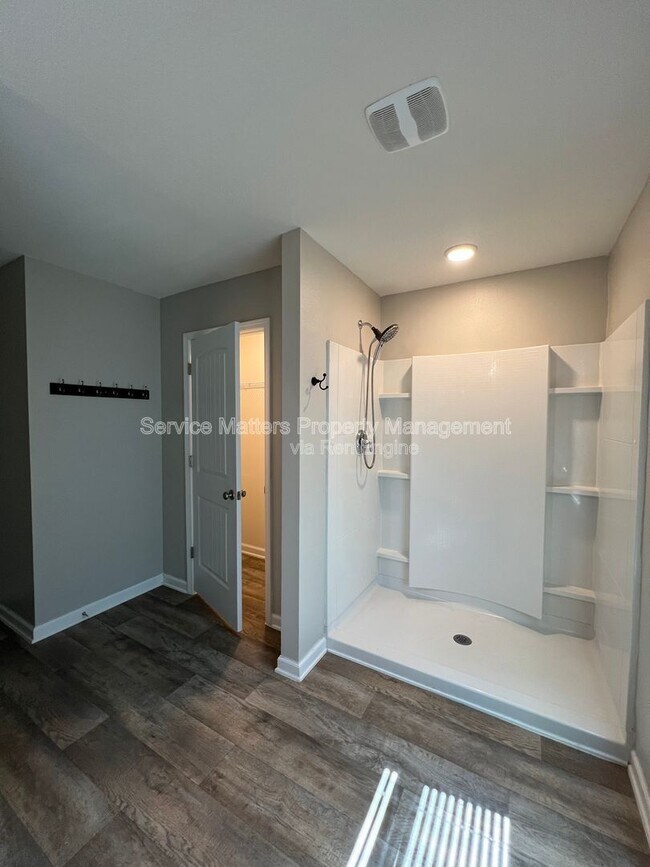 Building Photo - 6402 Churchill Cir