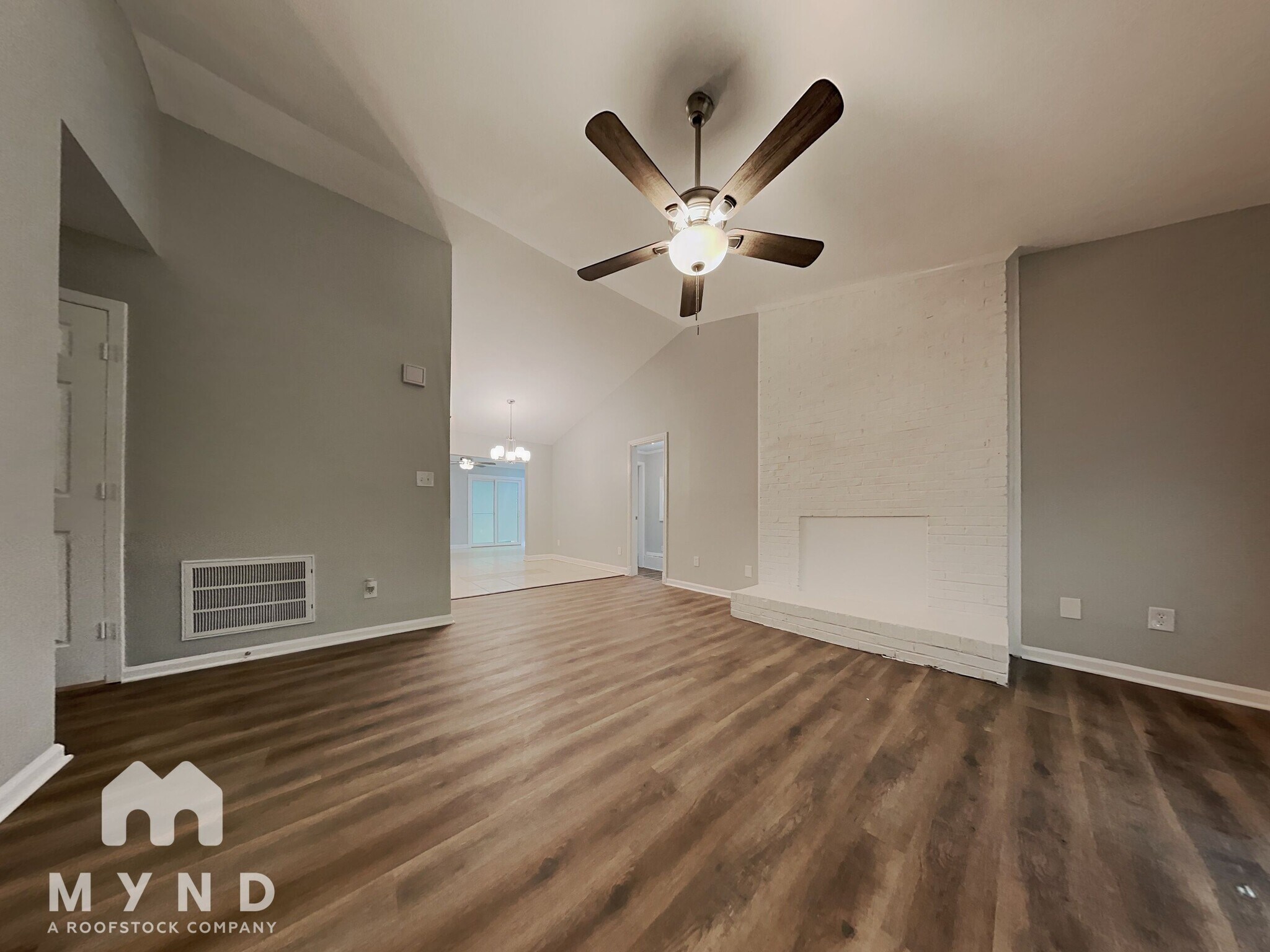 Building Photo - 5842 Olivet Dr