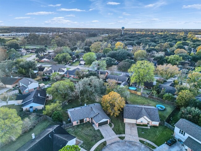 Building Photo - 1827 Polley Ct