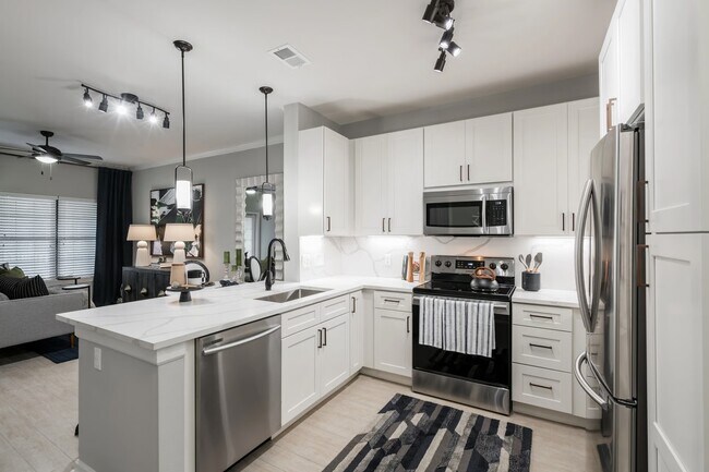 Building Photo - 4855 Magnolia Cove Dr