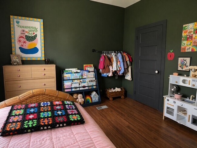 Building Photo - Rare Oasis: 2BR Home with Large Loft Area on 1.5 Acres Bordering National Forest and Fronting Dry...