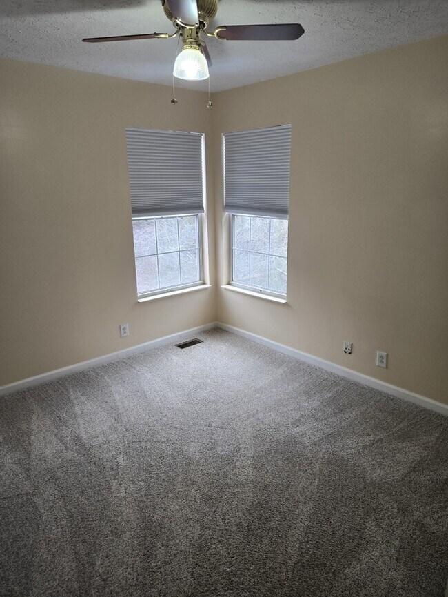 Building Photo - 6153 Hampton Hall Way