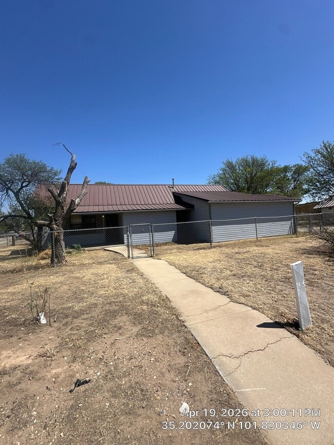 Building Photo - 901 S Roberts St