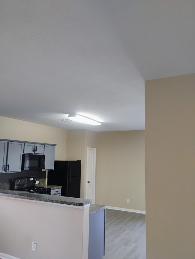 Building Photo - 10838 Harston Dr
