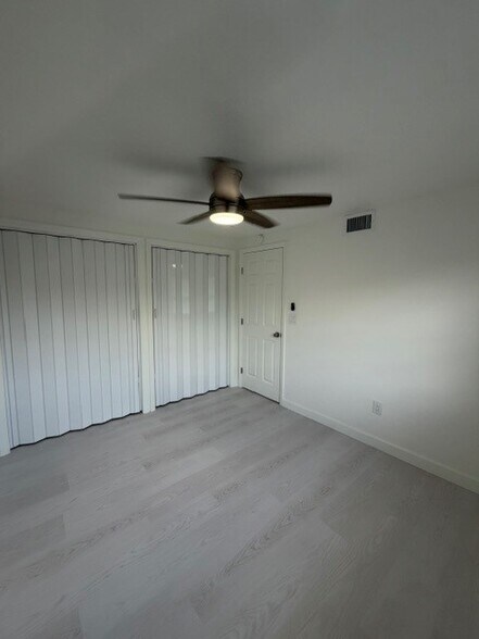 Building Photo - 519 Pilgrim Rd