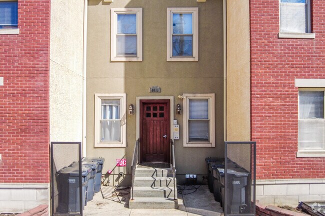 Building Photo - 4011 Baring St