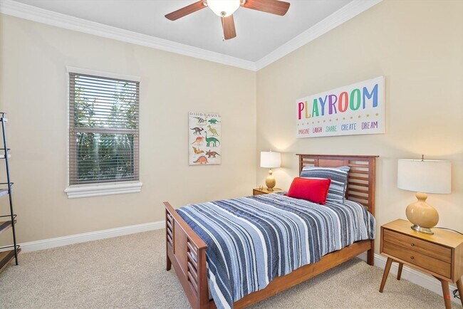 Building Photo - Custom N. Vacaville Single-Story Home in an Exclusive Gated Community!