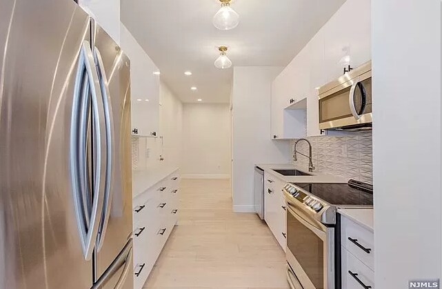 Building Photo - 111 Mulberry St