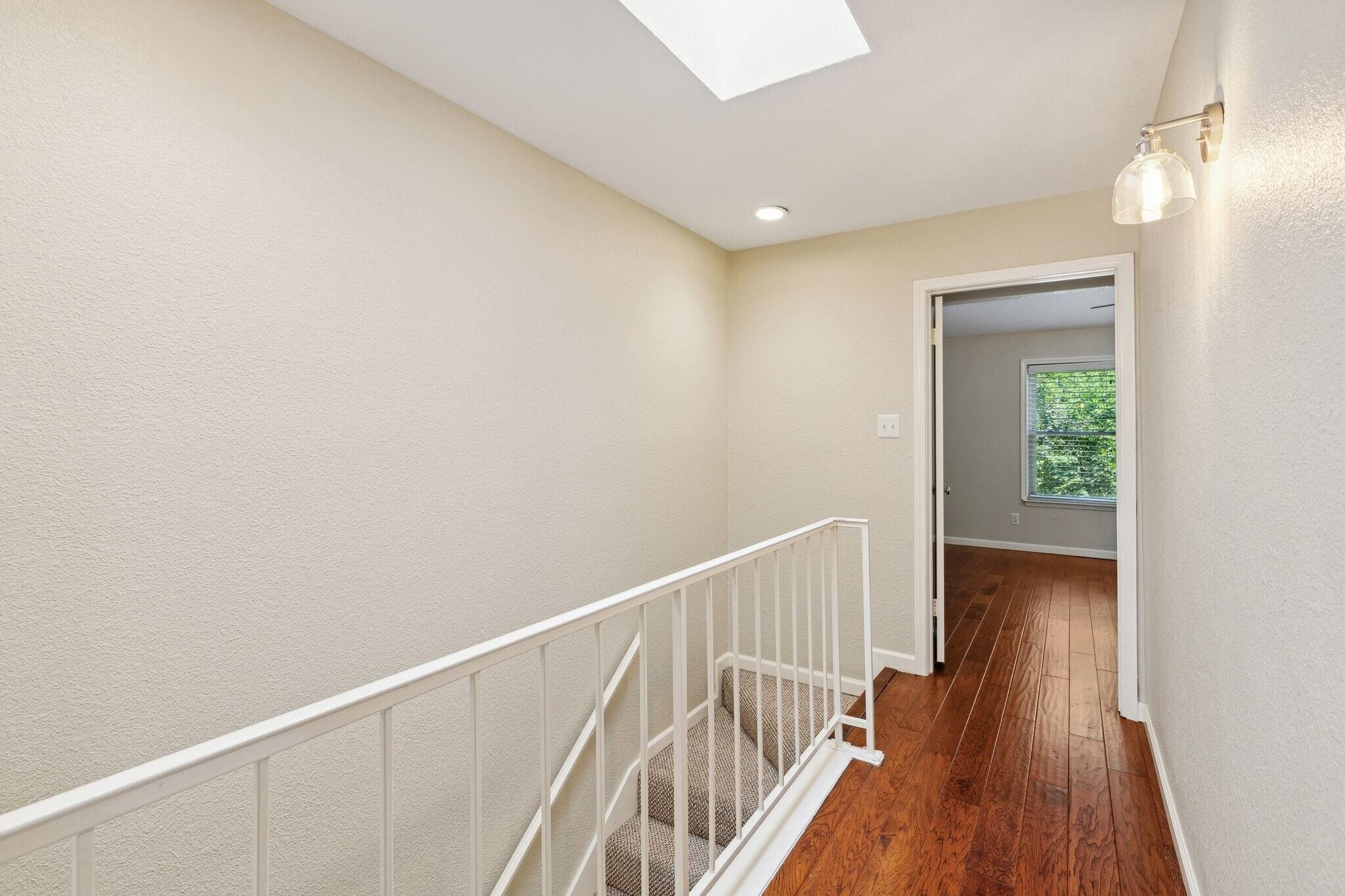 Building Photo - 5616 Preston Oaks Rd