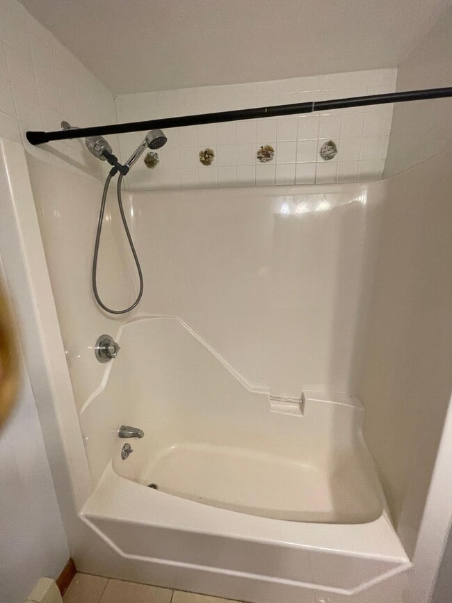 Building Photo - 12 Water St