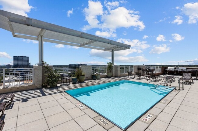 Building Photo - Modern 1-Bedroom with Downtown Raleigh Skyline Views