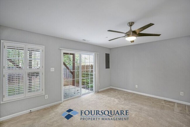 Building Photo - Lakefront Townhome with 1st Floor Bedroom, Fireplace & 2-Car Garage – In Raleigh