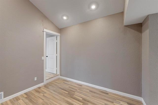 Building Photo - 1035 Blaylock Cir S