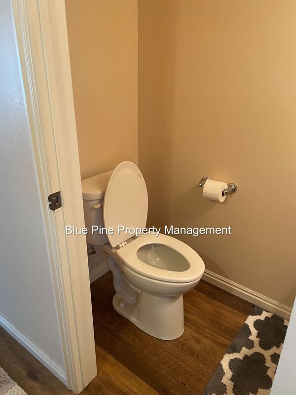 Building Photo - 577 Legacy Ln