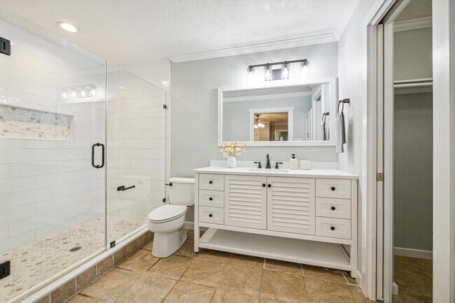 Building Photo - 3613 Lazy Spring Dr