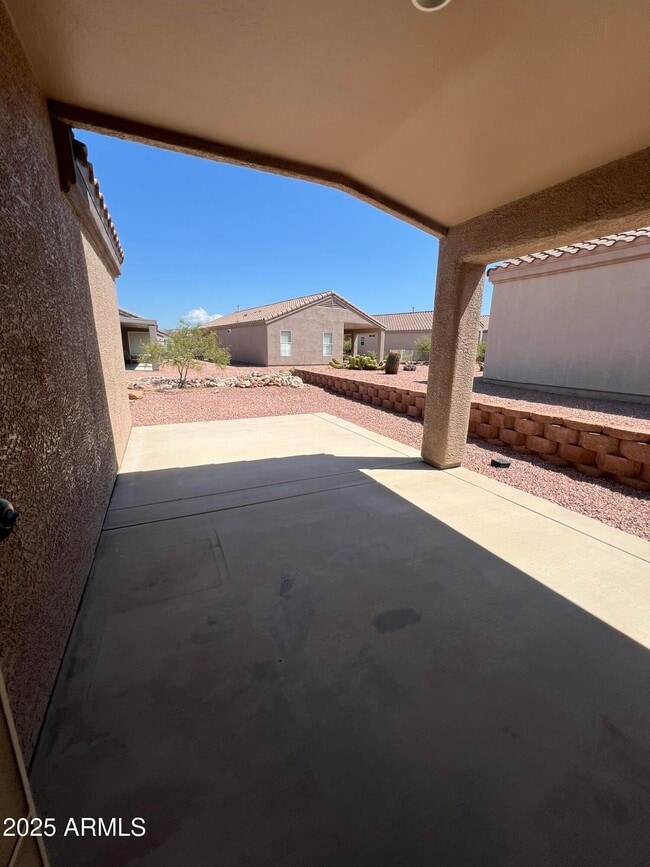 Building Photo - 4872 E Meadow Vista Dr