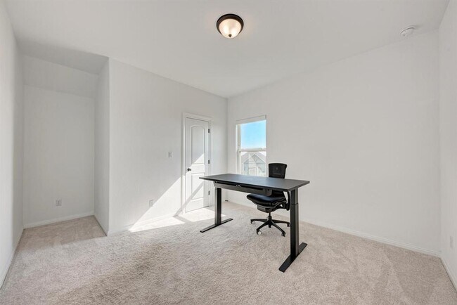 Building Photo - 156 Verdejo Dr