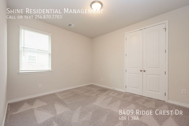 Building Photo - 8409 Ridge Crest Dr