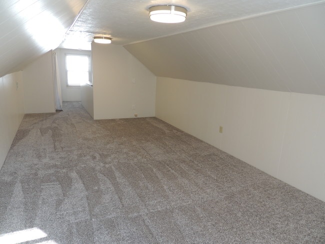 Building Photo - 9663 West Ave