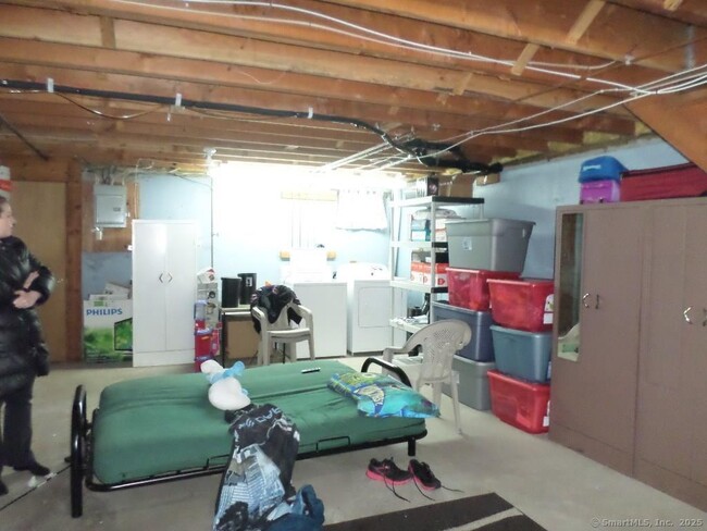 Building Photo - 4 Persimmon Ln