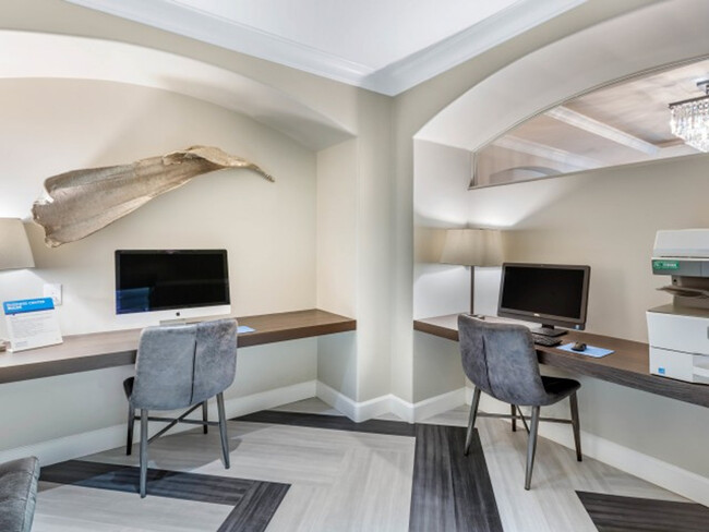 Building Photo - 4550 Cherry Creek S Dr