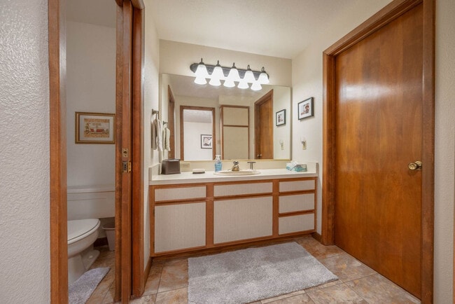 Building Photo - 47 Valle Grande Trail N