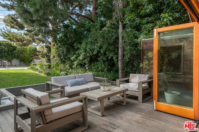 Building Photo - 1413 Ashland Ave