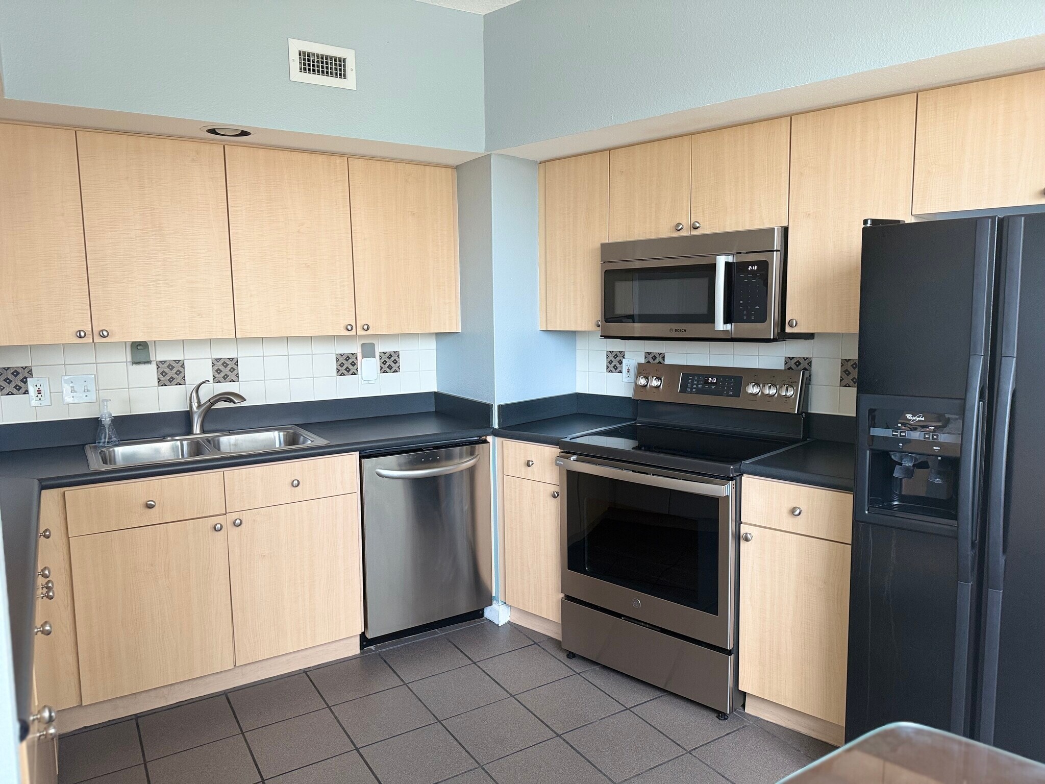 Kitchen - 322 E Central