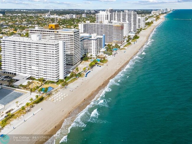 Building Photo - 4010 Galt Ocean Dr