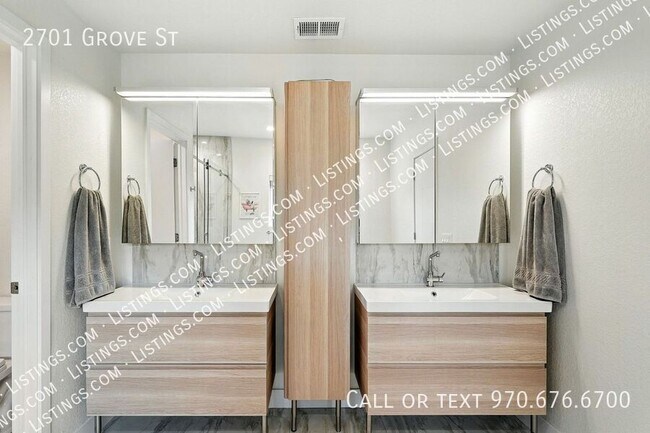 Building Photo - 2701 Grove St