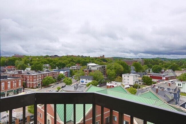 Building Photo - 15 N Beacon St
