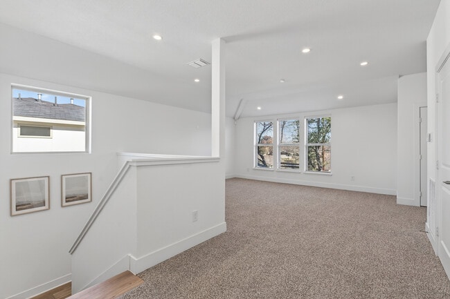 Building Photo - 3768 Wenatche Dr