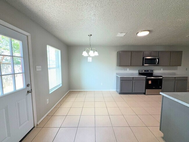 Building Photo - 3952 Golden Horn Ln
