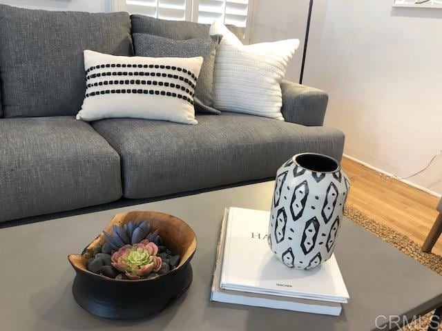 Building Photo - 2252 Etiwanda St