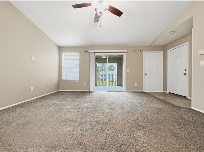 Building Photo - 2/2 Condo in Park Central, Millenia Area, Orlando