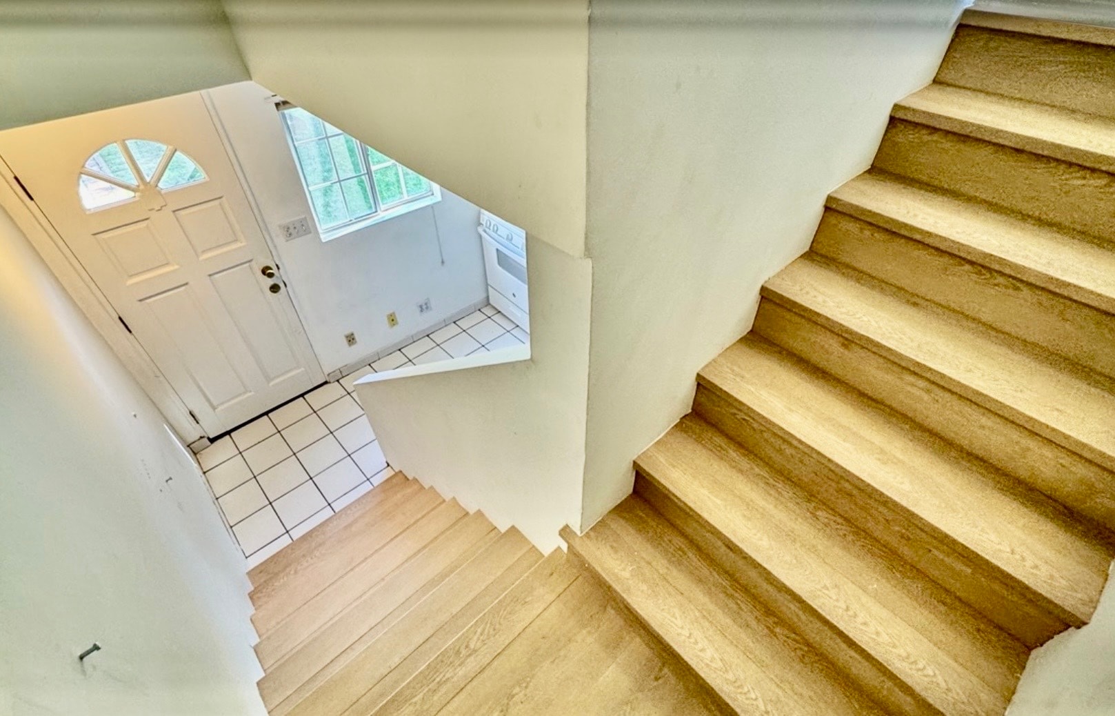 Building Photo - 459 N Alfred St