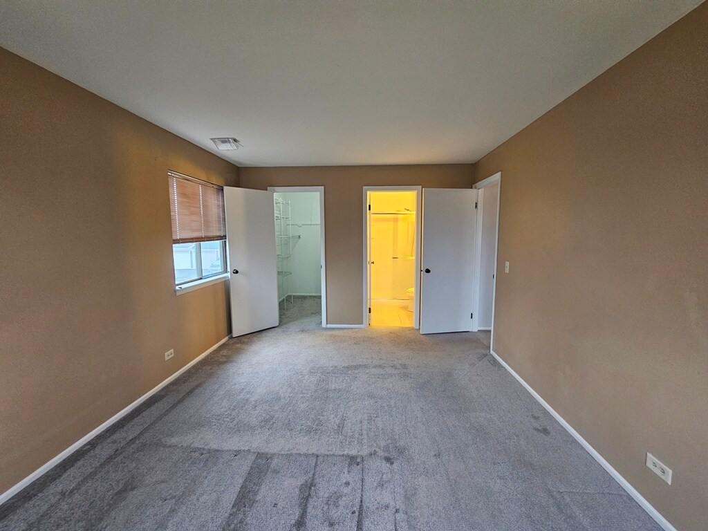 Building Photo - 573 Greystone Ln