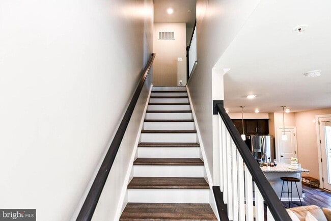 Building Photo - 5692 Stephanie Tessa Way